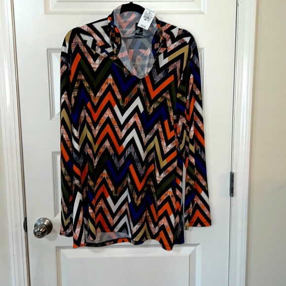 To from Ashley Stewart with built in mask. Never worn tags attached - Picture 1 of 3